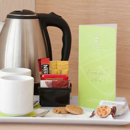 Diana Roof Garden 4*