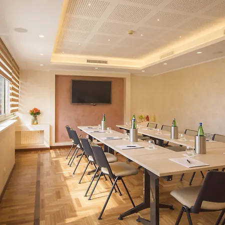 فندق Diana Roof Garden روما