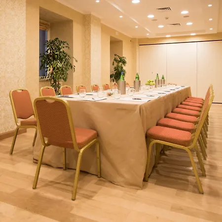 فندق Diana Roof Garden