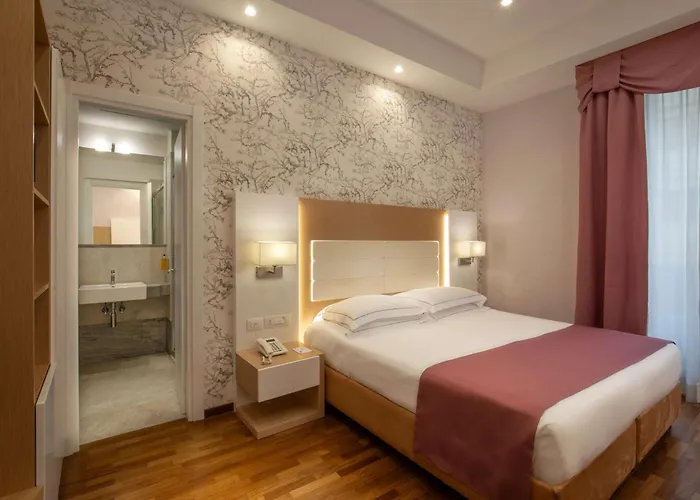 Diana Roof Garden Hotel 4*