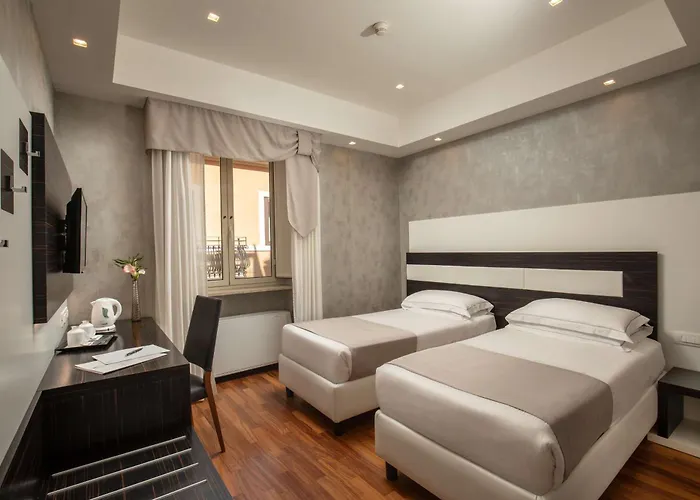 Diana Roof Garden 4*