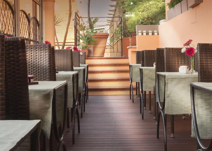 Diana Roof Garden 4*