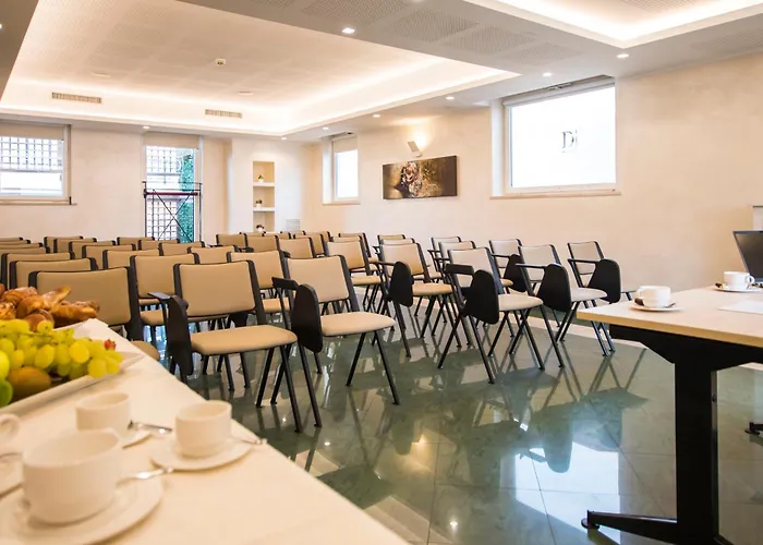 Diana Roof Garden Rome